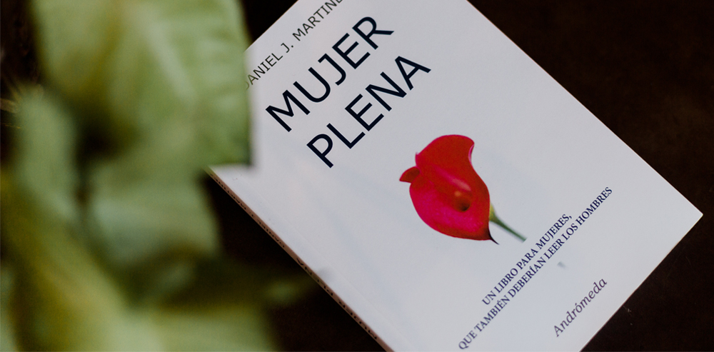 libro-daniel-martinez-mujer-plena